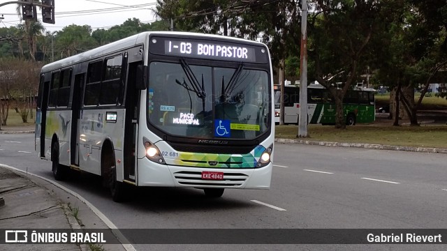 Viação Vaz 02 681 na cidade de Santo André, São Paulo, Brasil, por Gabriel Rievert. ID da foto: 8983727.