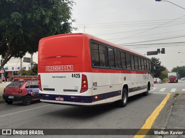 Viação Piracicabana 4425 na cidade de Diadema, São Paulo, Brasil, por Welton Xavier. Número da foto: #8983592.