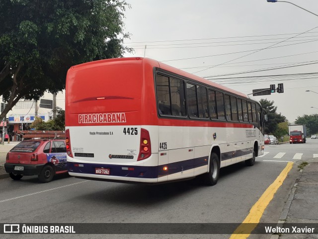 Viação Piracicabana 4425 na cidade de Diadema, São Paulo, Brasil, por Welton Xavier. ID da foto: 8983592.