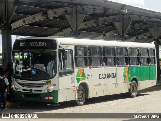 Rodoviária Caxangá 244 na cidade de Olinda, Pernambuco, Brasil, por Matheus Silva. Número da foto: #8986540.