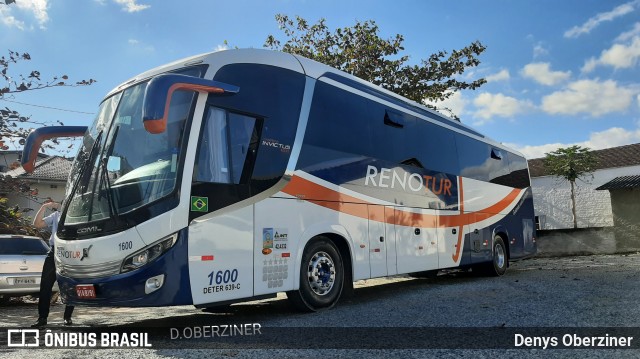 Renotur 1600 na cidade de Timbó, Santa Catarina, Brasil, por Denys Oberziner. Número da foto: #8985524.