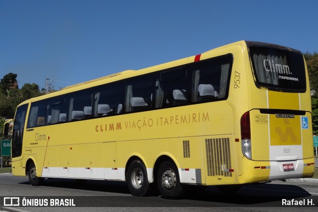 Viação Itapemirim 9537 na cidade de Barra do Piraí, Rio de Janeiro, Brasil, por Rafael H.. ID da foto: 8986570.