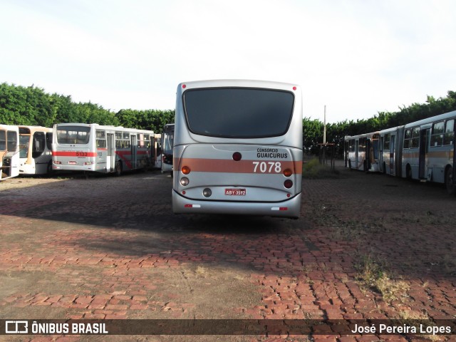 Sucata e Desmanches 7078 na cidade de Campo Grande, Mato Grosso do Sul, Brasil, por José Pereira Lopes. ID da foto: 8985811.