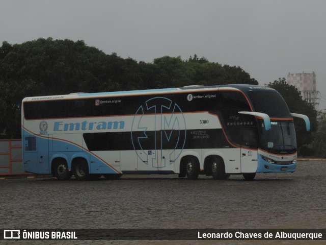 Emtram 5380 na cidade de Vitória da Conquista, Bahia, Brasil, por Leonardo Chaves de Albuquerque. Número da foto: #8985898.