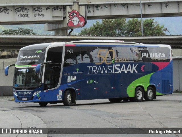 Trans Isaak Turismo 1925 na cidade de Rio de Janeiro, Rio de Janeiro, Brasil, por Rodrigo Miguel. ID da foto: 8989980.