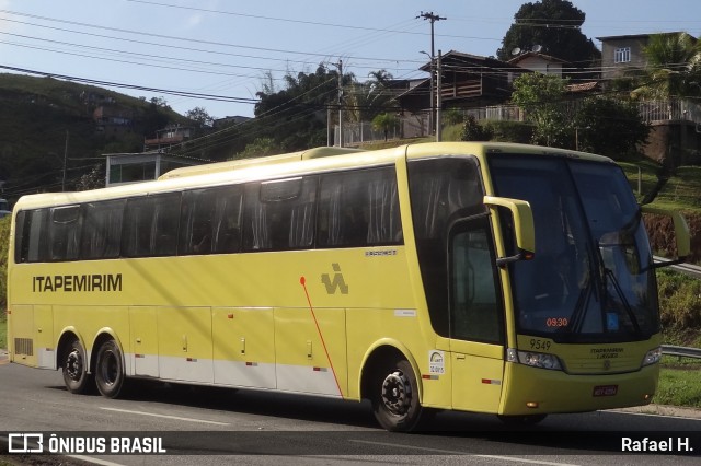 Viação Itapemirim 9549 na cidade de Barra do Piraí, Rio de Janeiro, Brasil, por Rafael H.. ID da foto: 8988813.