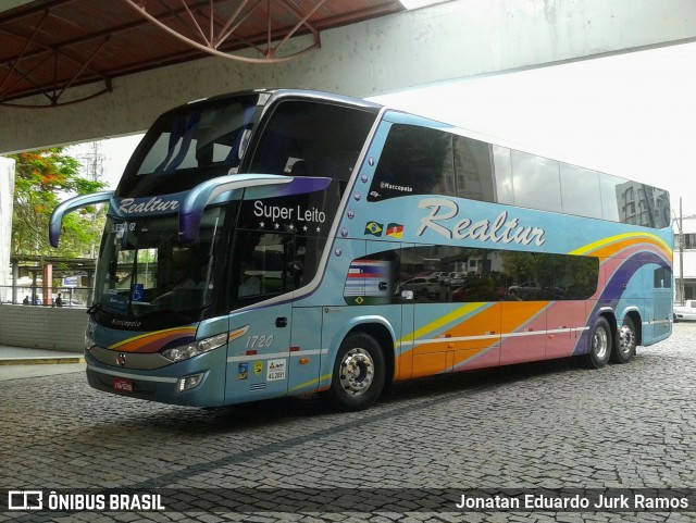 Realtur Viagens e Turismo 1720 na cidade de Joinville, Santa Catarina, Brasil, por Jonatan Eduardo Jurk Ramos. Número da foto: #8991723.