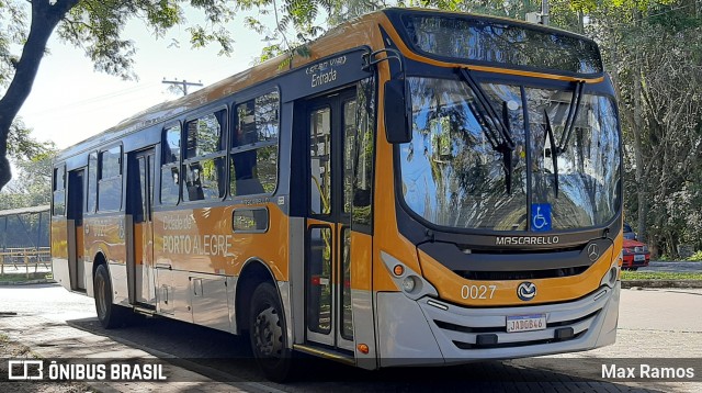 Companhia Carris Porto-Alegrense 0027 na cidade de Porto Alegre, Rio Grande do Sul, Brasil, por Max Ramos. ID da foto: 8994532.