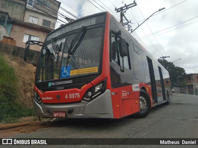 Express Transportes Urbanos Ltda 4 8975 na cidade de São Paulo, São Paulo, Brasil, por Matheus  Daniel. ID da foto: 8994862.