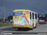 Empresa Metropolitana 803 na cidade de Jaboatão dos Guararapes, Pernambuco, Brasil, por Alexandre Dumas. Número da foto: #:id.
