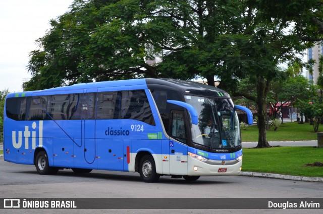 UTIL - União Transporte Interestadual de Luxo 9124 na cidade de Mogi das Cruzes, São Paulo, Brasil, por Douglas Alvim. Número da foto: #8997903.