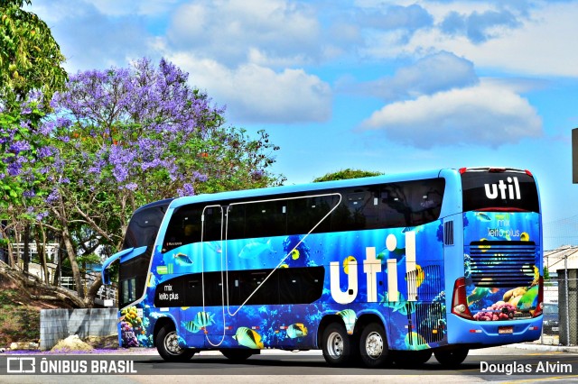 UTIL - União Transporte Interestadual de Luxo 11304 na cidade de Mogi das Cruzes, São Paulo, Brasil, por Douglas Alvim. Número da foto: #8997887.