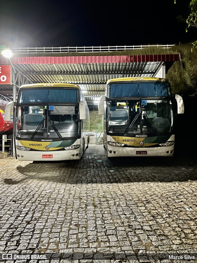 Empresa Gontijo de Transportes 14690 na cidade de João Monlevade, Minas Gerais, Brasil, por Marco Silva. ID da foto: 8999865.