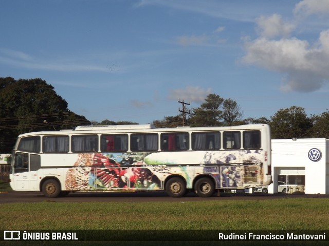 Ônibus Particulares 2018 na cidade de Ijuí, Rio Grande do Sul, Brasil, por Rudinei Francisco Mantovani. Número da foto: #9001913.