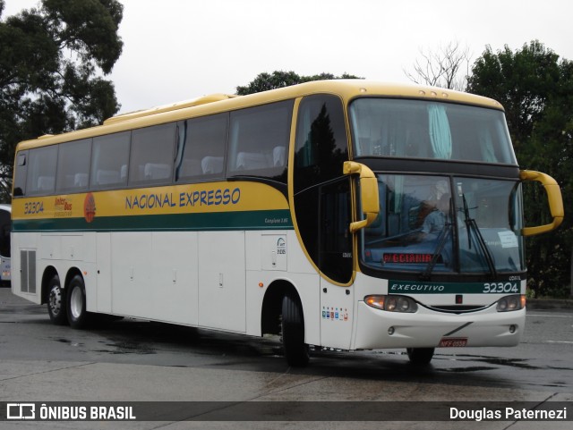 Nacional Expresso 32304 na cidade de Curitiba, Paraná, Brasil, por Douglas Paternezi. ID da foto: 8999893.