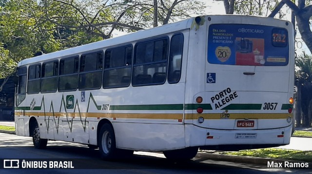 Sudeste Transportes Coletivos 3057 na cidade de Porto Alegre, Rio Grande do Sul, Brasil, por Max Ramos. Número da foto: #9007085.
