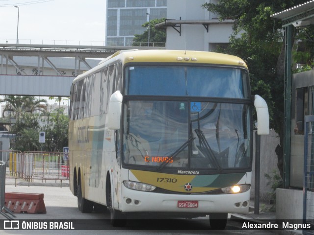 Empresa Gontijo de Transportes 17310 na cidade de Rio de Janeiro, Rio de Janeiro, Brasil, por Alexandre  Magnus. ID da foto: 9005489.