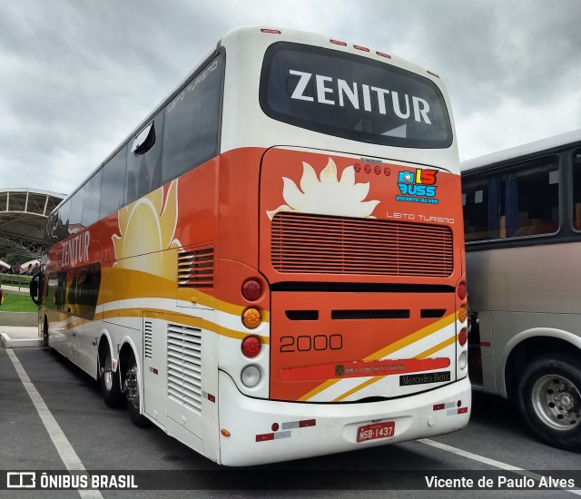 Zenitur 2000 na cidade de Aparecida, São Paulo, Brasil, por Vicente de Paulo Alves. Número da foto: #8956967.