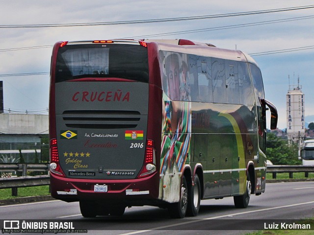 Autobuses Cruceña 2016 na cidade de Resende, Rio de Janeiro, Brasil, por Luiz Krolman. ID da foto: 8956917.