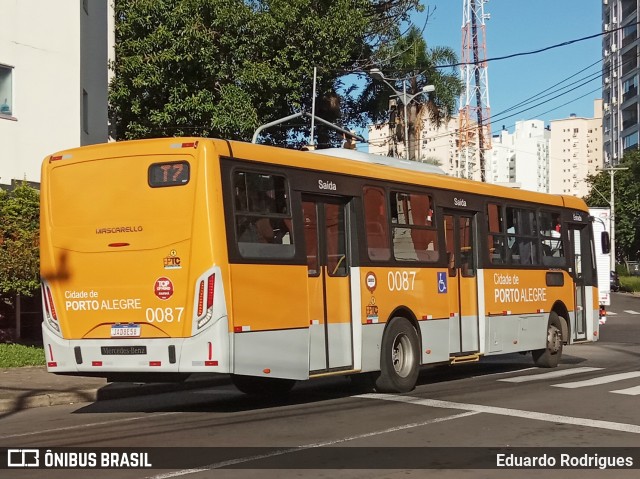 Companhia Carris Porto-Alegrense 0087 na cidade de Porto Alegre, Rio Grande do Sul, Brasil, por Eduardo Rodrigues. Número da foto: #8957355.