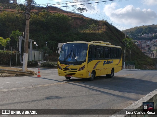 Fábio Turismo 4600 na cidade de Juiz de Fora, Minas Gerais, Brasil, por Luiz Carlos Rosa. Número da foto: #9010612.