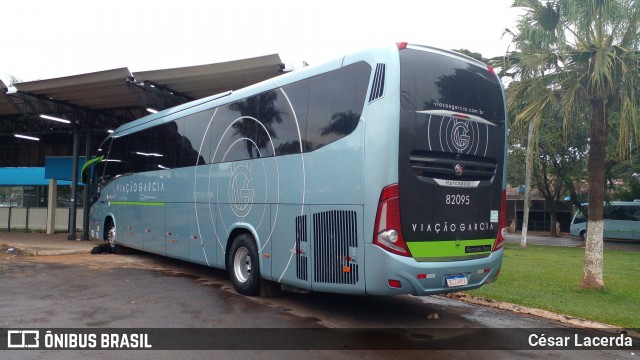 Viação Garcia 82095 na cidade de Barbosa Ferraz, Paraná, Brasil, por César Lacerda. ID da foto: 9009767.