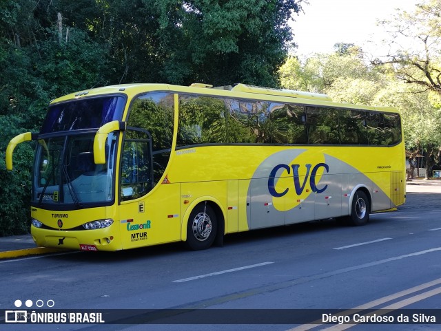 Cassino Tur 0285 na cidade de Foz do Iguaçu, Paraná, Brasil, por Diego Cardoso da Silva. ID da foto: 9009114.