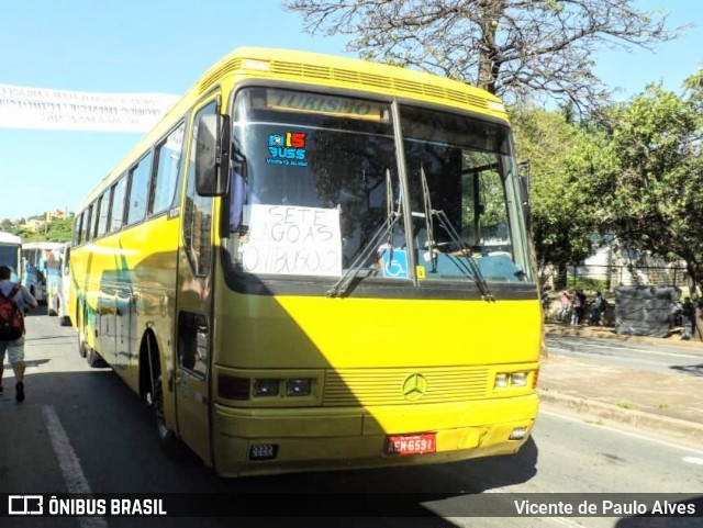 Ônibus Particulares 6591 na cidade de Belo Horizonte, Minas Gerais, Brasil, por Vicente de Paulo Alves. ID da foto: 9013182.