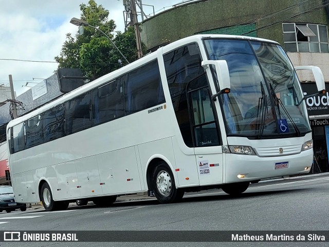 Ônibus Particulares RJ 203.062 na cidade de Volta Redonda, Rio de Janeiro, Brasil, por Matheus Martins da Silva. Número da foto: #9010908.