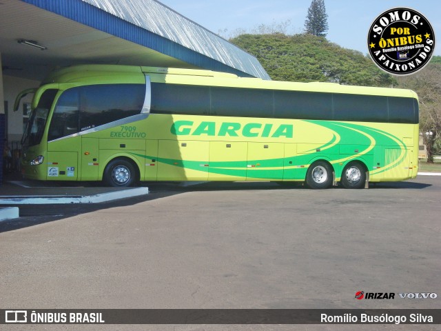 Viação Garcia 7909 na cidade de Rolândia, Paraná, Brasil, por Romílio Busólogo Silva . Número da foto: #9016368.