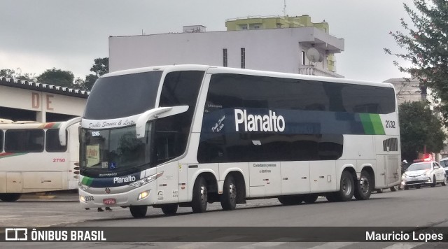 Planalto Transportes 2132 na cidade de Santiago, Rio Grande do Sul, Brasil, por Mauricio Lopes. ID da foto: 9014669.