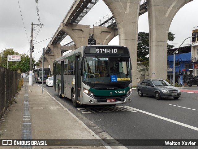 Move 5 5091 na cidade de São Paulo, São Paulo, Brasil, por Welton Xavier. ID da foto: 9014923.