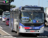 Guarulhos Transportes 33.765 na cidade de São Paulo, São Paulo, Brasil, por Sérgio de Sousa Elias. Número da foto: #:id.