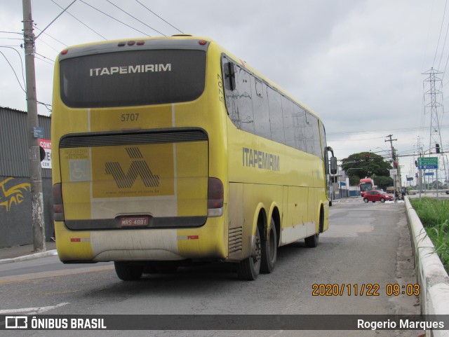 Viação Itapemirim 8707 na cidade de São José dos Campos, São Paulo, Brasil, por Rogerio Marques. ID da foto: 9020475.