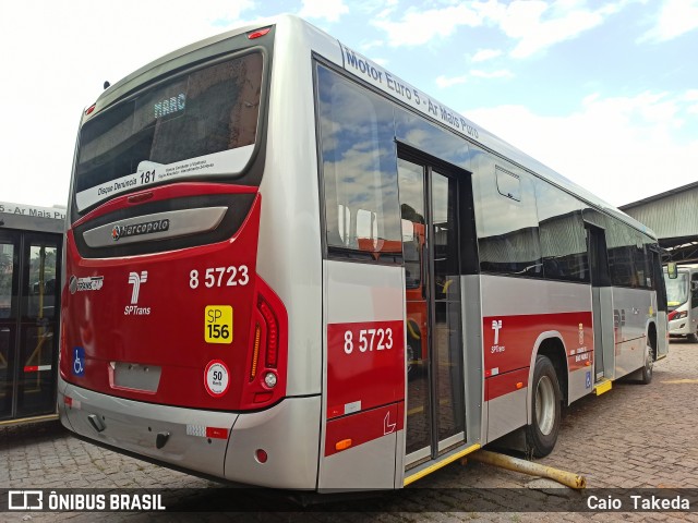 Auto Viação Transcap 8 5723 na cidade de São Paulo, São Paulo, Brasil, por Caio  Takeda. ID da foto: 9024344.