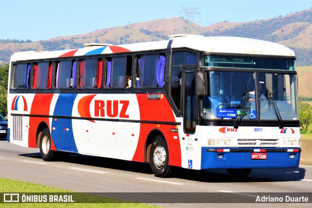 Cruz & Cunha Locadora de Veículos 0077 na cidade de Roseira, São Paulo, Brasil, por Adriano Duarte. Número da foto: #9024211.