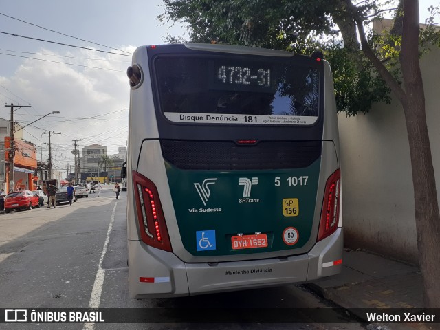 Via Sudeste Transportes S.A. 5 1017 na cidade de São Paulo, São Paulo, Brasil, por Welton Xavier. ID da foto: 9027235.