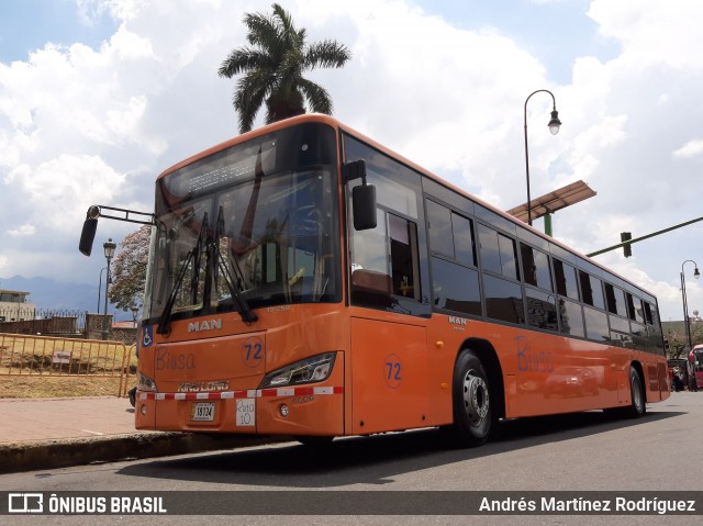 BIUSA 72 na cidade de Merced, San José, San José, Costa Rica, por Andrés Martínez Rodríguez. Número da foto: #9025912.