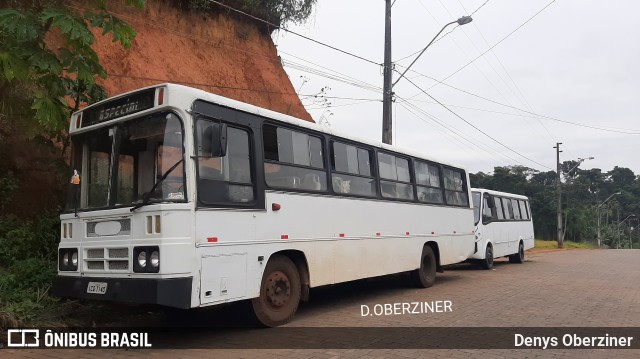 Ônibus Particulares 7140 na cidade de Indaial, Santa Catarina, Brasil, por Denys Oberziner. ID da foto: 9027768.