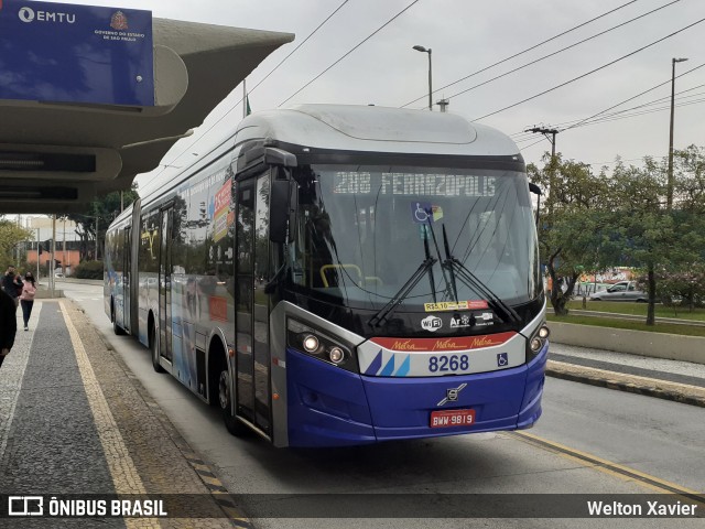 Metra - Sistema Metropolitano de Transporte 8268 na cidade de São Bernardo do Campo, São Paulo, Brasil, por Welton Xavier. ID da foto: 9033406.