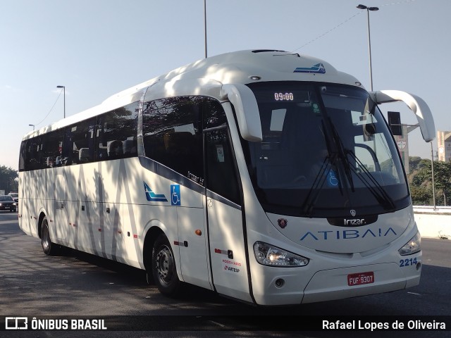 Viação Atibaia São Paulo 2214 na cidade de São Paulo, São Paulo, Brasil, por Rafael Lopes de Oliveira. ID da foto: 9035157.