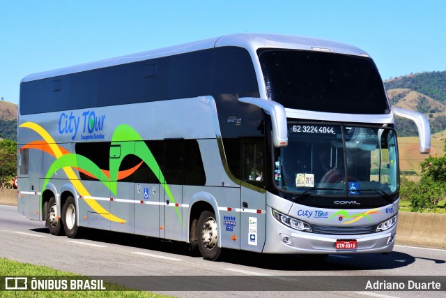 City Tour 615 na cidade de Roseira, São Paulo, Brasil, por Adriano Duarte. Número da foto: #9035887.