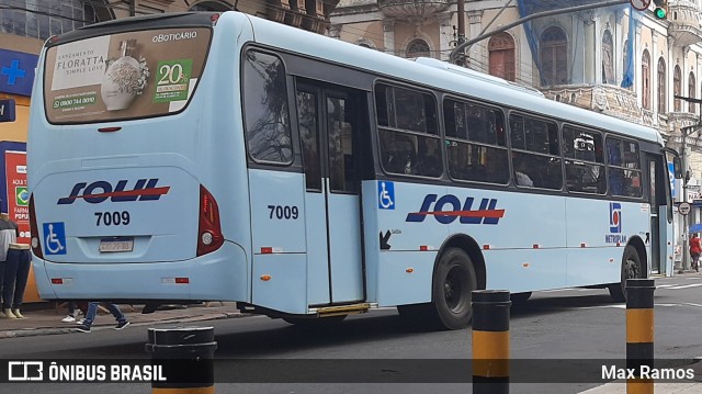 SOUL - Sociedade de Ônibus União Ltda. 7009 na cidade de Porto Alegre, Rio Grande do Sul, Brasil, por Max Ramos. ID da foto: 9036345.