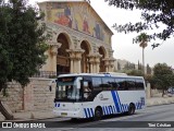 Ônibus Particulares 32 270 68 na cidade de Jerusalem, Israel, por Tôni Cristian. ID da foto: :id.