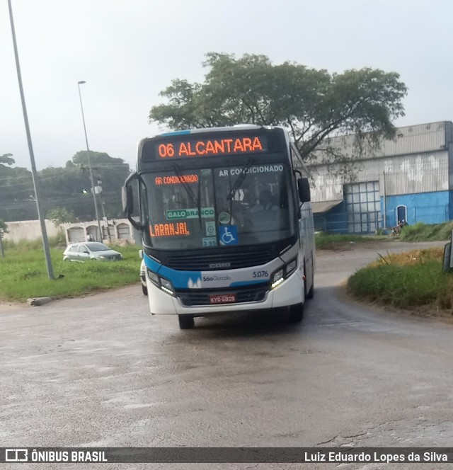 Viação Galo Branco 5.076 na cidade de São Gonçalo, Rio de Janeiro, Brasil, por Luiz Eduardo Lopes da Silva. Número da foto: #8962412.