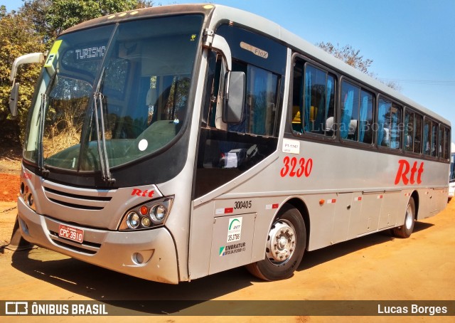 RTT - Ramazini Transportadora Turística 3230 na cidade de Tapira, Minas Gerais, Brasil, por Lucas Borges . ID da foto: 8963285.