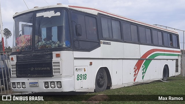 Ônibus Particulares 8918 na cidade de Porto Alegre, Rio Grande do Sul, Brasil, por Max Ramos. Número da foto: #8963814.