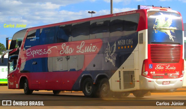 Expresso São Luiz 7660 na cidade de Goiânia, Goiás, Brasil, por Carlos Júnior. ID da foto: 8966710.