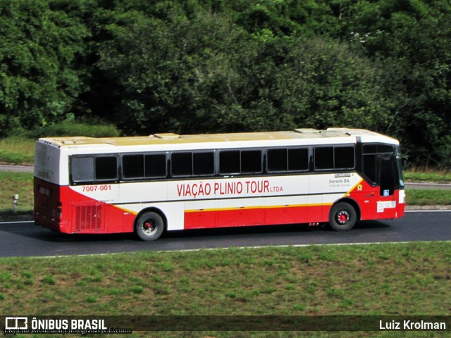 Viação Plínio Tur 7007-001 na cidade de Juiz de Fora, Minas Gerais, Brasil, por Luiz Krolman. ID da foto: 8970448.