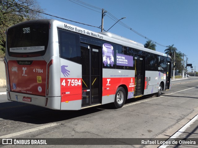 Pêssego Transportes 4 7594 na cidade de São Paulo, São Paulo, Brasil, por Rafael Lopes de Oliveira. Número da foto: #8969340.